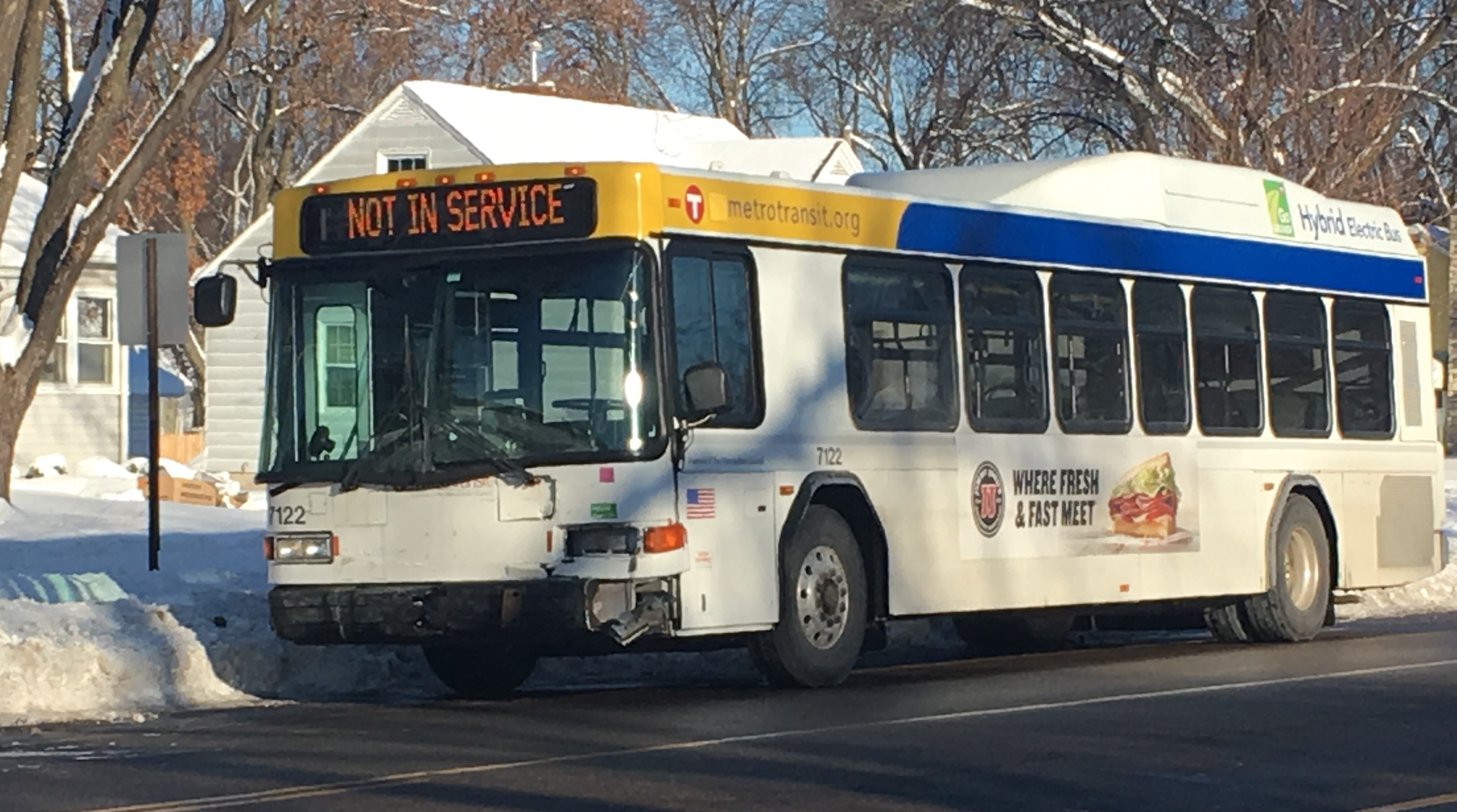 Metro Transit Bus Involved In Crash, Injuries Reported | Kare11.com